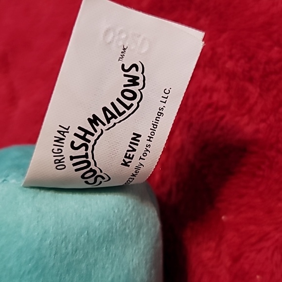 Squishmallow McDonalds Happy Meal - Kevin - McDonalds - Picture 2 of 3